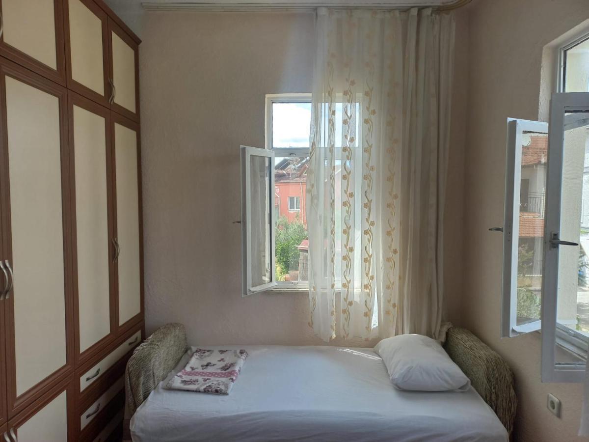 Adventurous Local Hostel 페티예 외부 사진