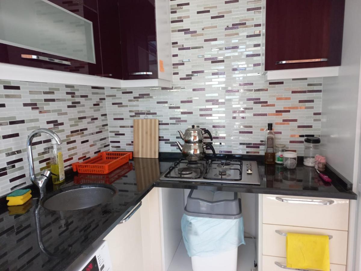Adventurous Local Hostel 페티예 외부 사진